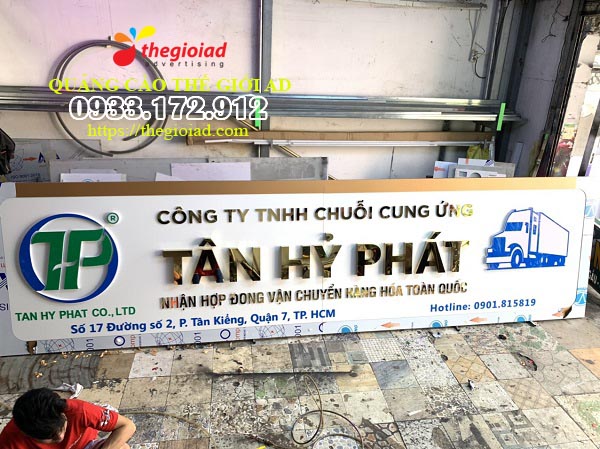 bảng hiệu tân phú