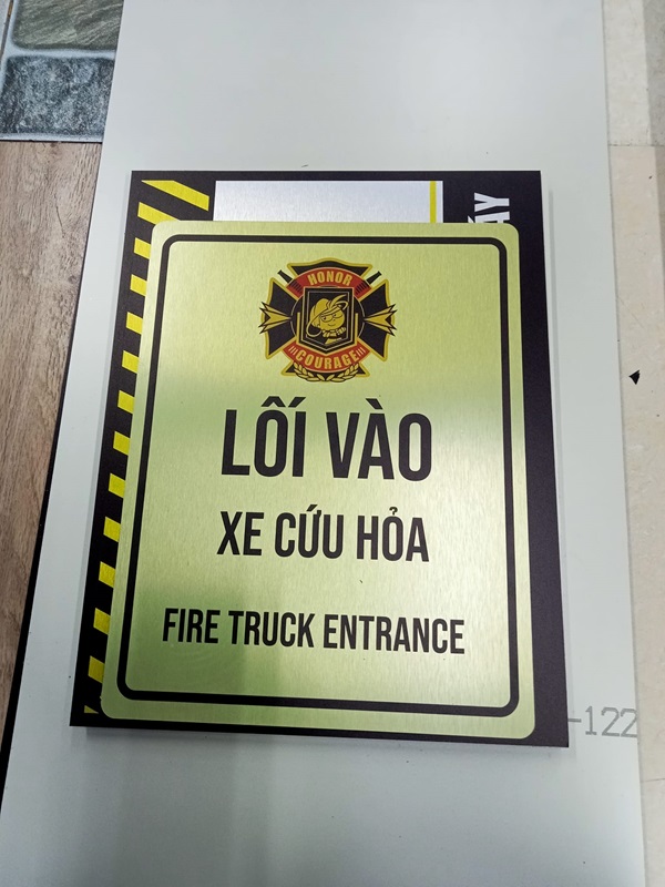 in uv mica in uv mica