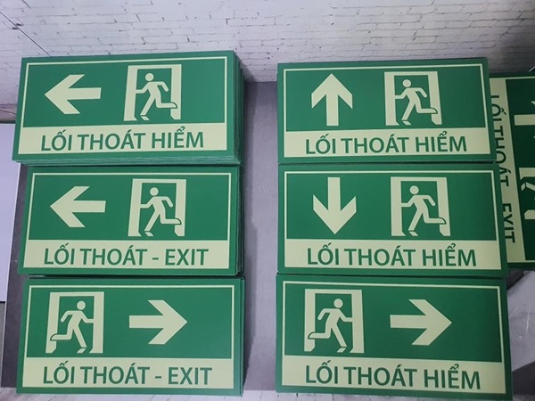 in uv trên mica in uv trên mica